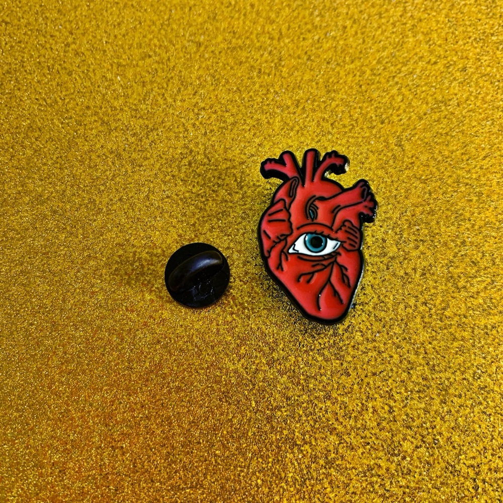 3/$15 DEAL New Grunge Red Heart Blue Eye Enamel Pin 1”
